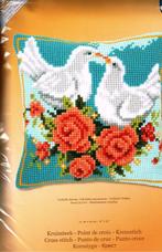 Cado vervaco borduurpakket kussen, verliefde duiven 723, Hobby en Vrije tijd, Borduren en Borduurmachines, Ophalen of Verzenden