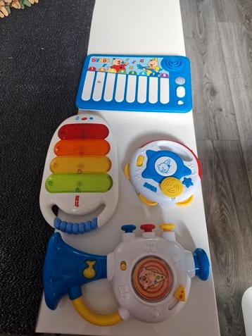 Te koop bumba en fisher price 