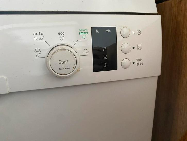 Bosch Silence Plus Vaatwasser, Witgoed en Apparatuur, Vaatwasmachines, Zo goed als nieuw, Vrijstaand, 85 tot 90 cm, 60 cm of meer
