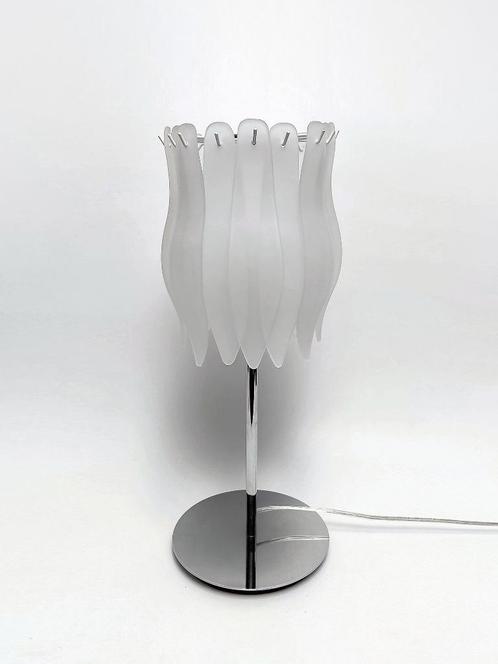 tafellamp glazen lamellen, Huis en Inrichting, Lampen | Tafellampen, Gebruikt, Minder dan 50 cm, Glas, Metaal, Overige materialen