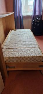 Opklapbed 1-persoons in kast, Huis en Inrichting, Ophalen, Gebruikt, Eenpersoons, Beige