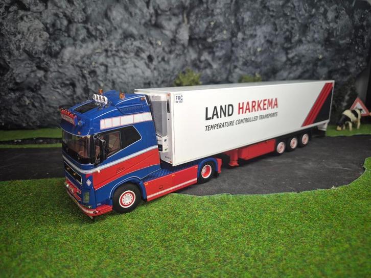 WSI Maderu Transport; VOLVO FH4 GLOBETROTTER  Land Harkema, Hobby en Vrije tijd, Modelauto's | 1:50, Nieuw, Bus of Vrachtwagen