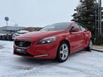 Volvo V40 1.6 D2 Momentum, Airco, Trekhaak, Clima, Cruise!, Voorwielaandrijving, Euro 5, Gebruikt, Zwart