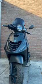 Piaggio Zip 50cc zwart, Fietsen en Brommers, Scooters | Piaggio, Ophalen, Gebruikt, Benzine, Zip