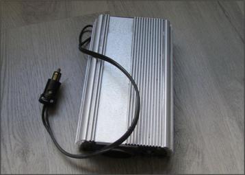 Omvormer 24 volt naar 220Volt  beschikbaar voor biedingen