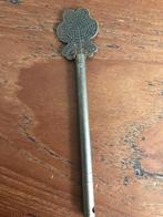 Chinees stokje chinese bruidskast kist 11,5 cm vlinder pin, Verburgt Vintage, Nieuw, Ophalen of Verzenden, https://verburgtvintage.nl/#contact