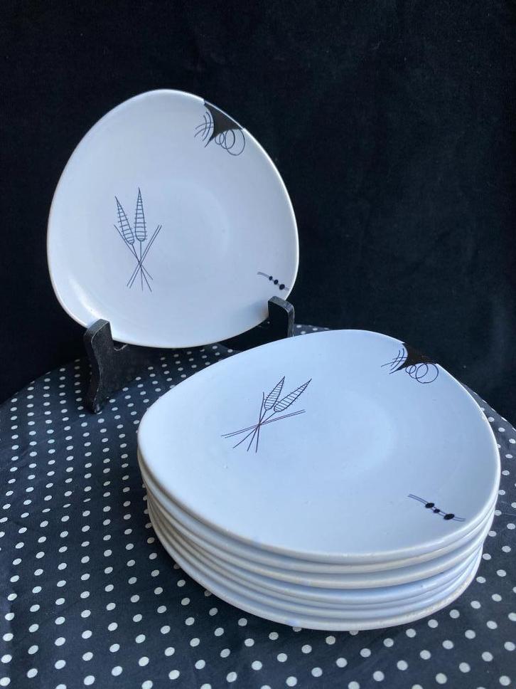 Vintage gebaksbordjes Flora Gouda Holland Capri, Antiek en Kunst, Antiek | Servies los, Ophalen of Verzenden