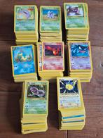 700 oude pokemon kaarten 1995/1999, Ophalen of Verzenden, Zo goed als nieuw, Meerdere kaarten