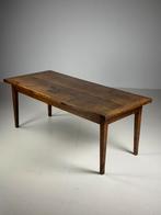 Franse eettafel 19e eeuw met uitschuifbladen
