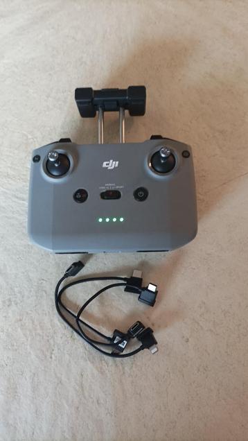 DJI RC 231 Controller Nieuwstaat 25€ beschikbaar voor biedingen