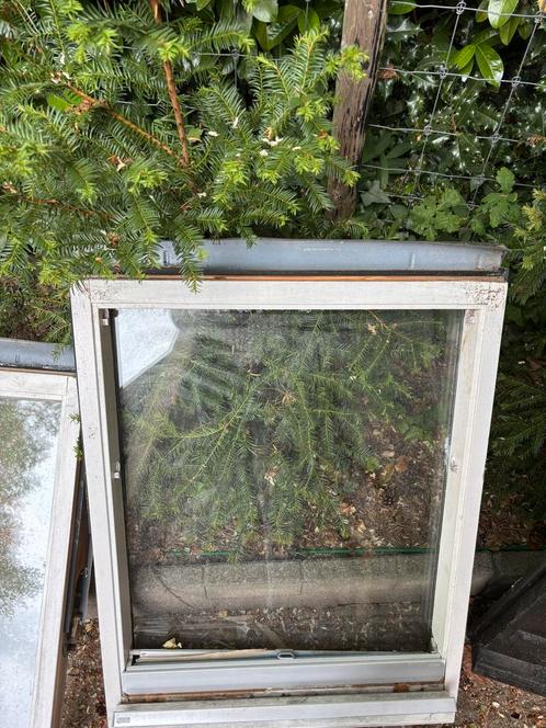 Velux, Doe-het-zelf en Verbouw, Glas en Ramen, Gebruikt, Ophalen