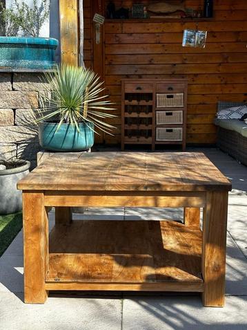 Salontafel (teakhout) beschikbaar voor biedingen