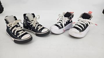 2 x Converse All Star Kids maat 28 & 31 beschikbaar voor biedingen