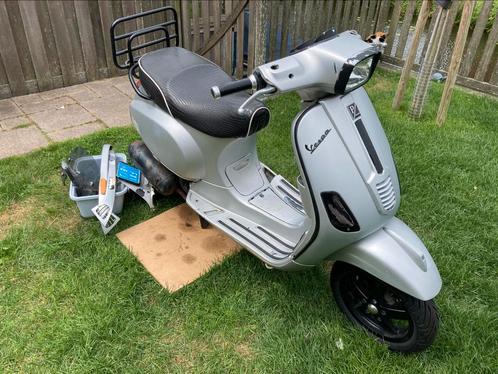 2 stuks Piaggio C38 4 takt en 2 takt 2008, Fietsen en Brommers, Scooters | Piaggio, Gebruikt, Overige modellen, Ophalen