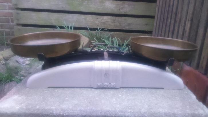 bijzonder type weegschaaltje Miros 38 weegschaal, Antiek en Kunst, Curiosa en Brocante, Ophalen of Verzenden