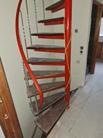 Stalen spiltrap met houten treden, Ophalen, Gebruikt, 2 tot 4 meter