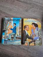 Twee Vintage Boeken, Boeken, Romans, Ophalen of Verzenden, Gelezen, Jan Andersen, Rona Randall, Nederland