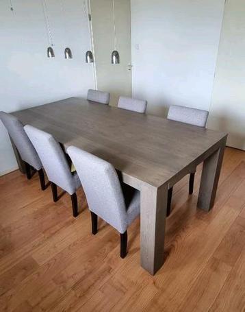 Eiken eettafel voor 6 / 8 personen ( 220 x 100cm )