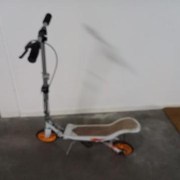 Space Scooter beschikbaar voor biedingen