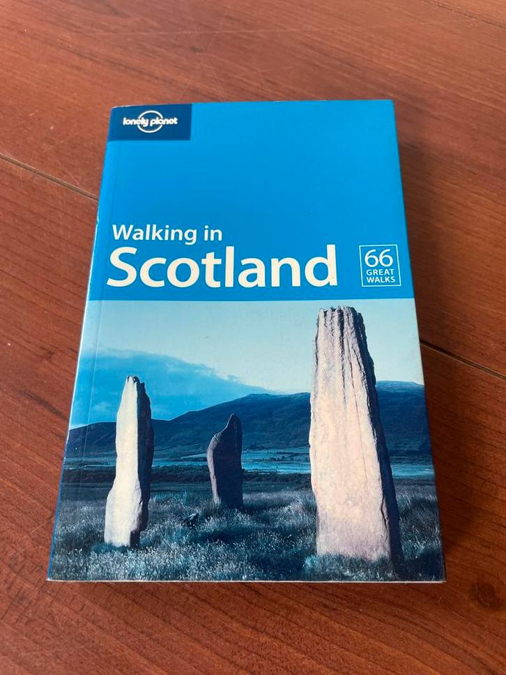 Lonely Planet Walking in Scotland - Wandelgids, Boeken, Reisgidsen, Zo goed als nieuw, Fiets- of Wandelgids, Europa, Lonely Planet
