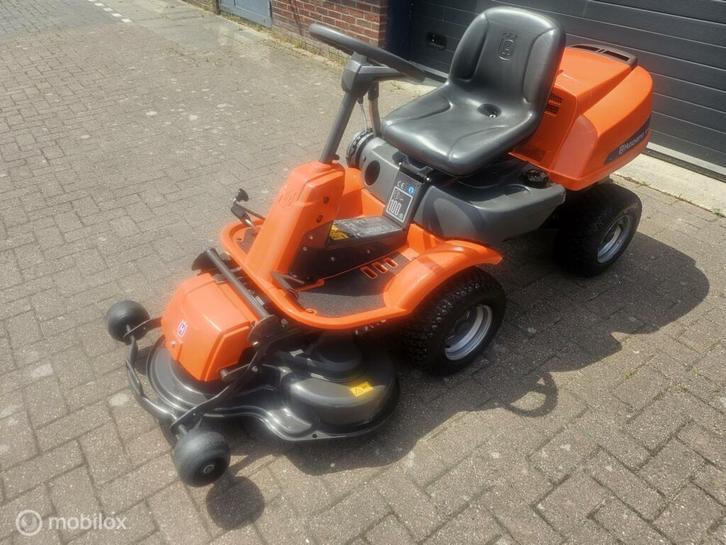 Zitmaaier  husqvarna  frontmaaier  4wd mulch hydro, Tuin en Terras, Zitmaaiers, Zo goed als nieuw, Elektrische starter, Mulchfunctie