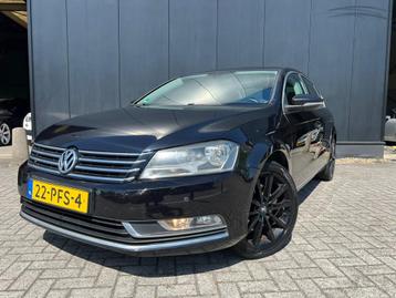Volkswagen Passat 1.4 TSI Navi/18'Lmv/Nap/NtStaat! beschikbaar voor biedingen
