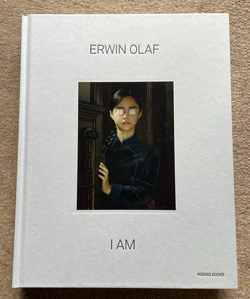 IAm , Duitstalige versie , Erwin Olaf beschikbaar voor biedingen