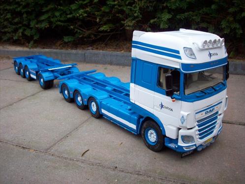 DAF 106 container combi, Hobby en Vrije tijd, Modelbouw | Auto's en Voertuigen, Zo goed als nieuw, Truck, Groter dan 1:32, Italeri