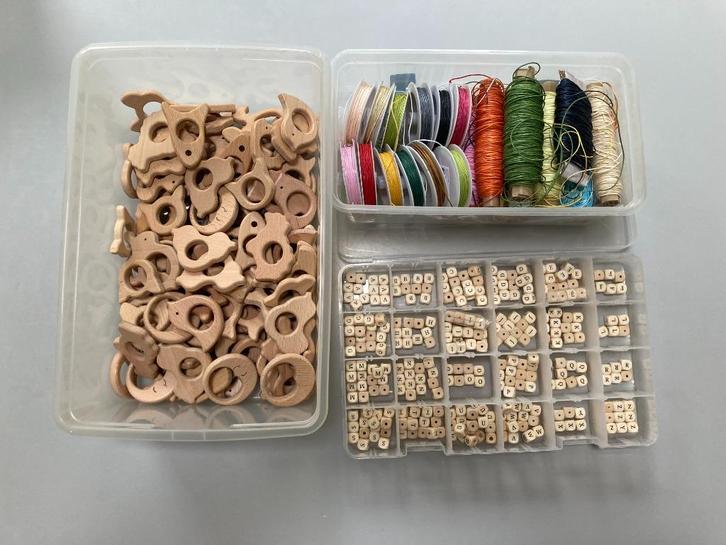houten letterkralen en bijtfiguren, Hobby en Vrije tijd, Kralen en Sieraden maken, Nieuw, Overige typen, Ophalen of Verzenden