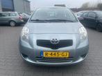 Toyota Yaris 1.0 12V Vvt-i 5DR Terra 2008 Grijs, Auto's, Toyota, Voorwielaandrijving, 527 kg, 750 kg, Bedrijf