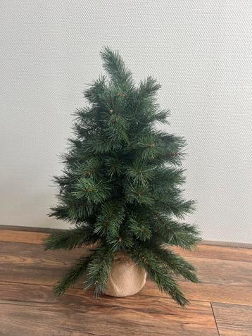 Kunstkerstboom 60 cm beschikbaar voor biedingen
