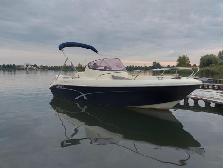 Console boot Prins 550, Watersport en Boten, Vis- en Consoleboten, Gebruikt, 3 tot 6 meter, Benzine, Buitenboordmotor, Polyester