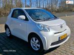 Toyota IQ 1.0 VVTi Comfort zeer mooi auto dealer onderhouden, Auto's, Toyota, Gebruikt, 4 stoelen, Bedrijf, Handgeschakeld