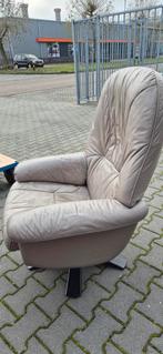 Luxe Draaistoel - Comfortabel & Stijlvol!, Huis en Inrichting, Fauteuils, Ophalen of Verzenden, Leer
