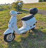 Mooie goede elektrische scooter. Vaste prijs €800, Ophalen, Elektrisch, Zo goed als nieuw, Emco novantic c 2000