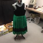 Antieke groen-zwarte klederdracht jurk., Verzenden, Dames, Antiek