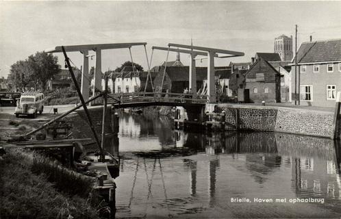 Brielle, Haven met ophaalbrug - ongelopen, Verzamelen, Ansichtkaarten | Nederland, Ongelopen, Zuid-Holland, 1920 tot 1940, Verzenden