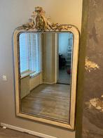 Spiegel antiek met kuif waarin koppel fazanten in goudkleur, Huis en Inrichting, Woonaccessoires | Spiegels, Ophalen, Gebruikt