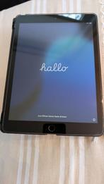 iPad (7e generatie) - incl. hoes en kabel (zonder stekker)!, Computers en Software, Apple iPads, 32 GB, Apple iPad, Zwart, Zo goed als nieuw