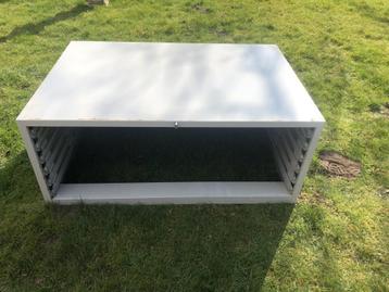 Te koop 3 x opbergkasten pentekeningen, mooie breede lades beschikbaar voor biedingen
