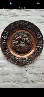 Koperen bord aardappeleters, Ophalen