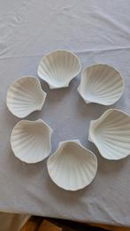 Franse schelp schaaltjes wit biscuit keramiek, Ophalen of Verzenden, Keramiek, Overige stijlen, Schaal of Schalen