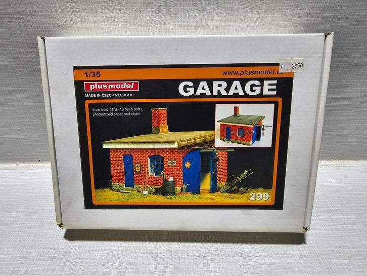 Plus Model Garage modelbouwtoebehoren, Hobby en Vrije tijd, Modelbouw | Figuren en Diorama's, Zo goed als nieuw, Diorama, 1:50 of kleiner