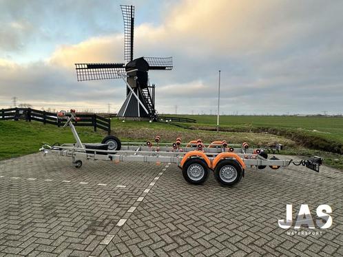 Z.g.a.n. Vanclaes Navis 2750 -13"- 650 geremd 2 as, Watersport en Boten, Boottrailers, Gebruikt, Overige typen, Geremd, Dubbelassig (tandemas)