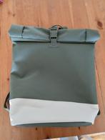 Rolltop rug en fiets tas donkere tint groen, Overige merken, 25 tot 40 cm, Ophalen of Verzenden, Zo goed als nieuw