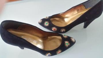 Zwarte suede pumps strass - maat 35 beschikbaar voor biedingen