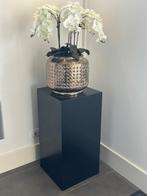 zwarte zuil met gouden bloempot en kunst orchidee, Huis en Inrichting, Ophalen, Zo goed als nieuw, Binnen
