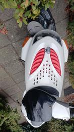 Aprilia sr 50 LC minarelli horizontaal, Ophalen, Tweetakt, Maximaal 45 km/u, 70 cc