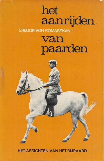 Gregor von Romaszkan - Het asnrijden van paarden beschikbaar voor biedingen
