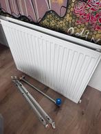 Radiator 80x60x10 te koop, Doe-het-zelf en Verbouw, Verwarming en Radiatoren, Ophalen, 30 tot 80 cm, Radiator, Zo goed als nieuw